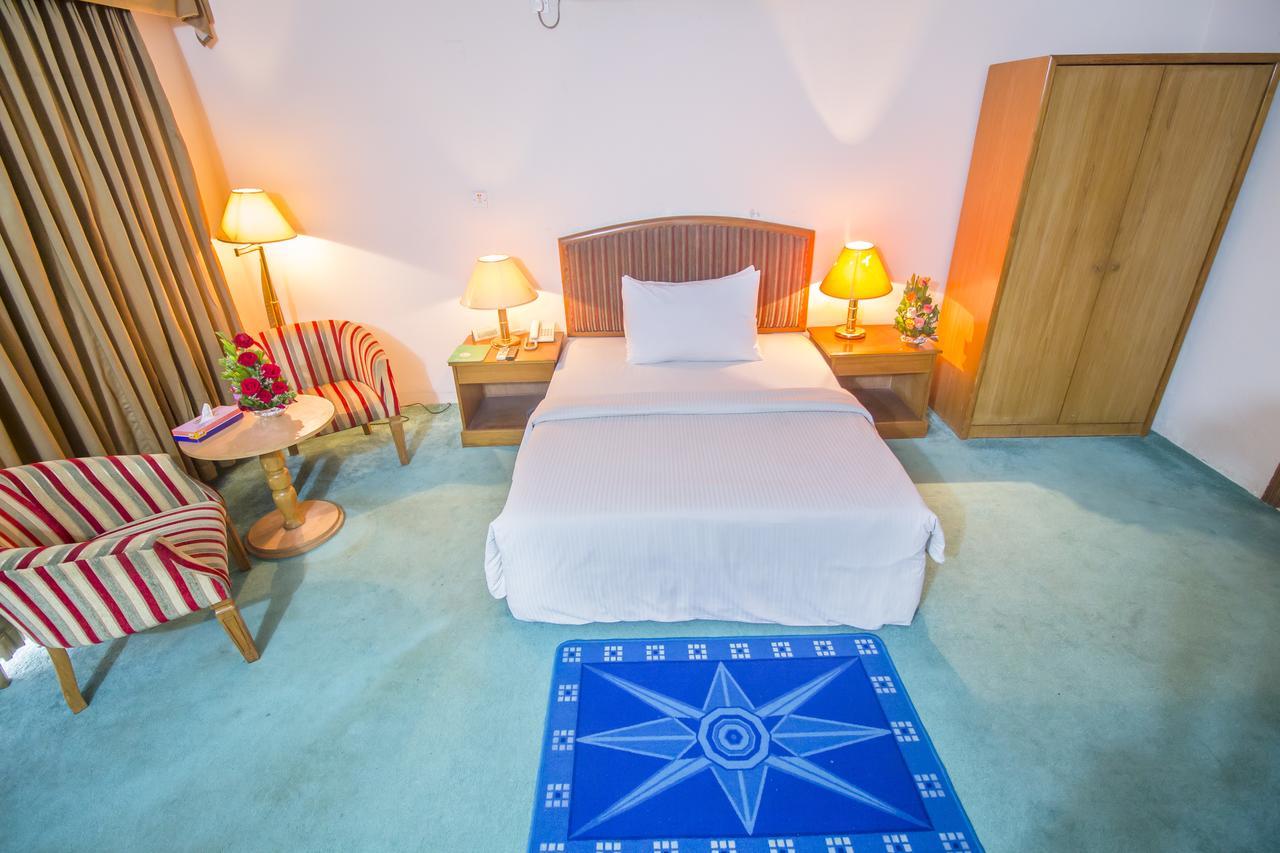 Hotel Swiss Park Dakka Kültér fotó
