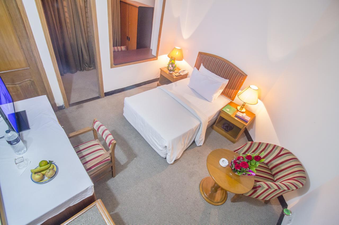 Hotel Swiss Park Dakka Kültér fotó